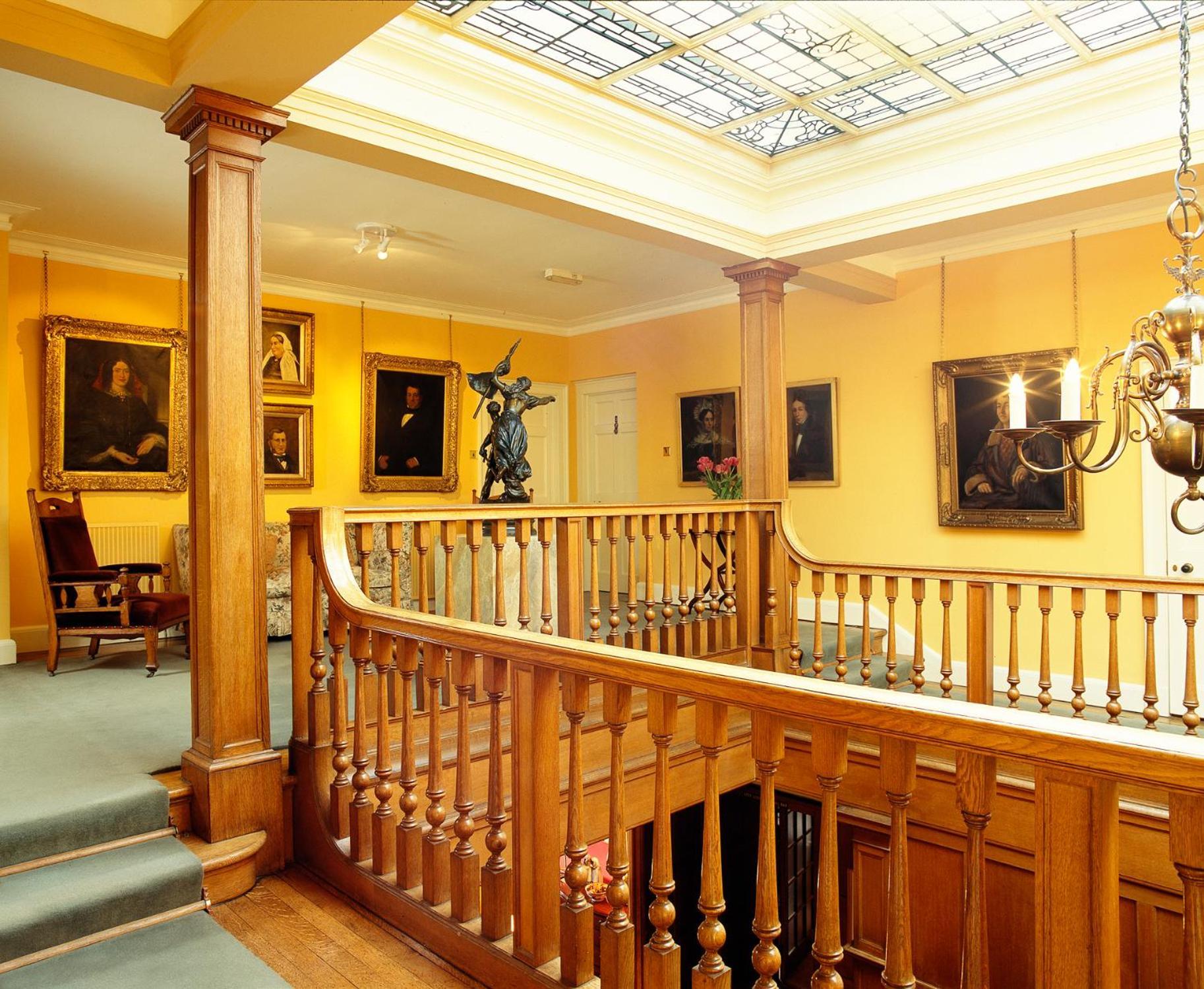 Kinloch House Hotel Blairgowrie and Rattray ภายนอก รูปภาพ