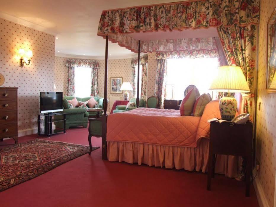 Kinloch House Hotel Blairgowrie and Rattray ภายนอก รูปภาพ