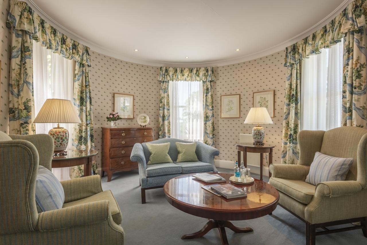 Kinloch House Hotel Blairgowrie and Rattray ภายนอก รูปภาพ
